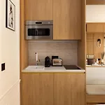 Love room avec Jacuzzi&Cinema-Gare Mont Parnasse